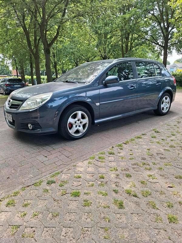 Blau Gebraucht 2007 Opel Signum Kombi | 1.950 € (Fairer Preis) - Bild 1/4