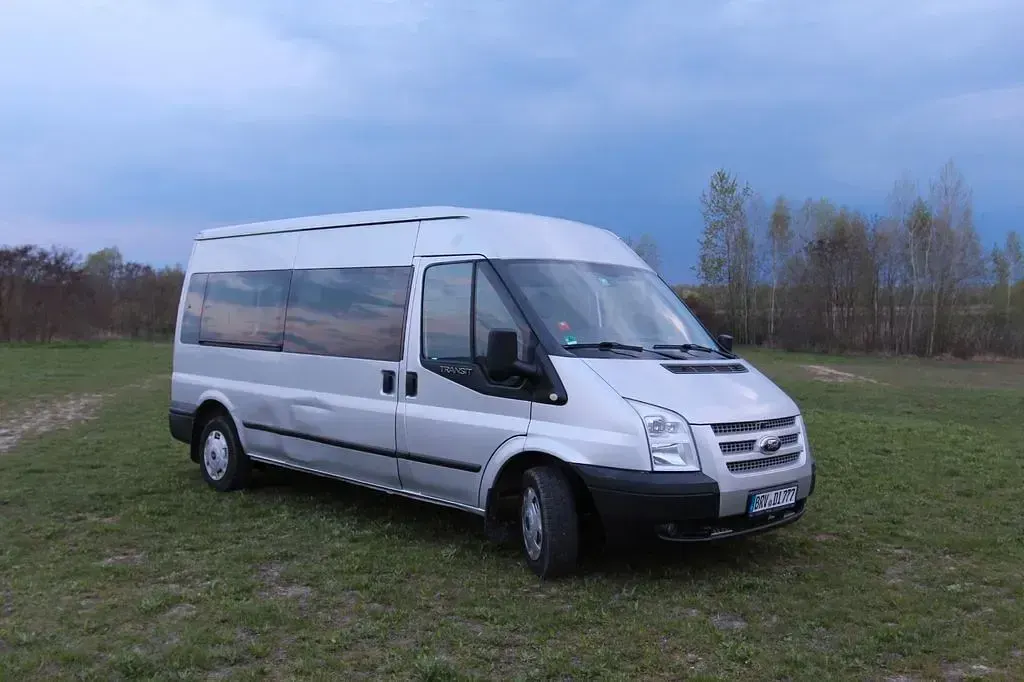 Gebraucht Ford Transit 101 PS (74 kW) 2014 Silber Van / Kleinbus