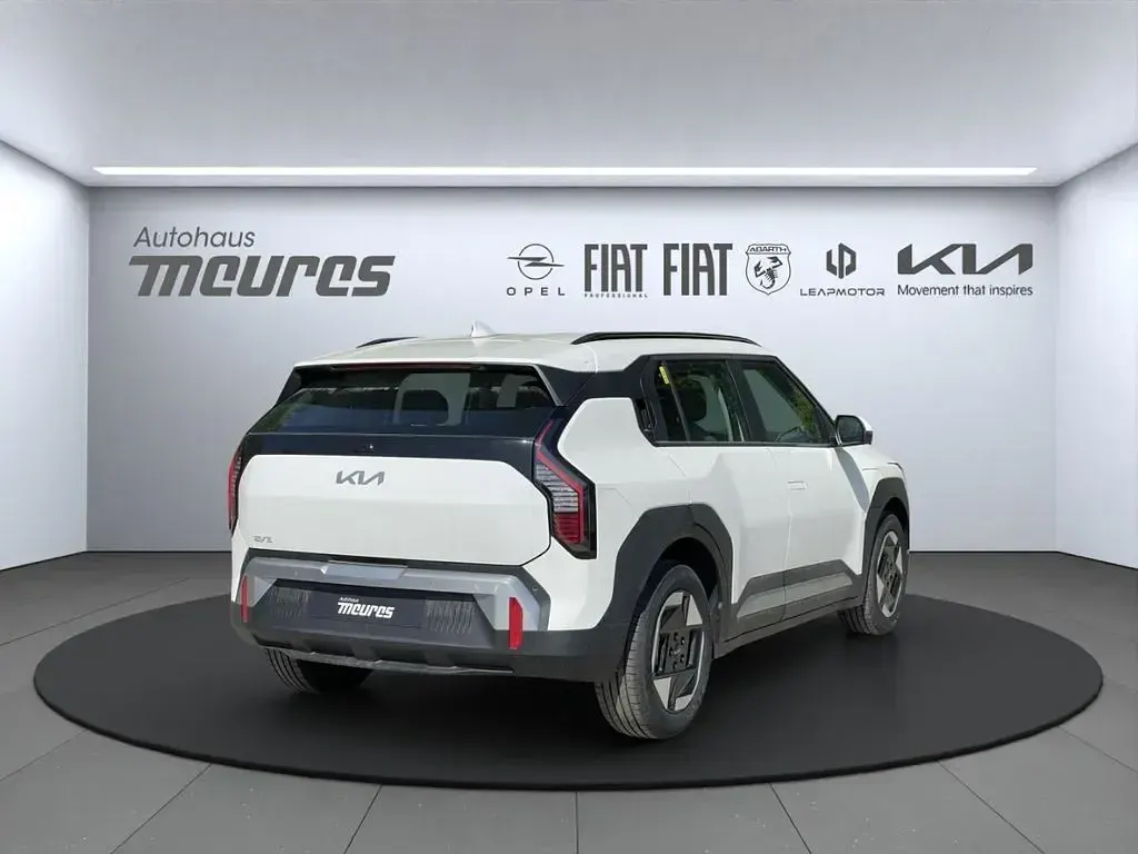Neu Kia EV3 Air 150 kW (204 PS) 2026 Clear white) (weiss SUV