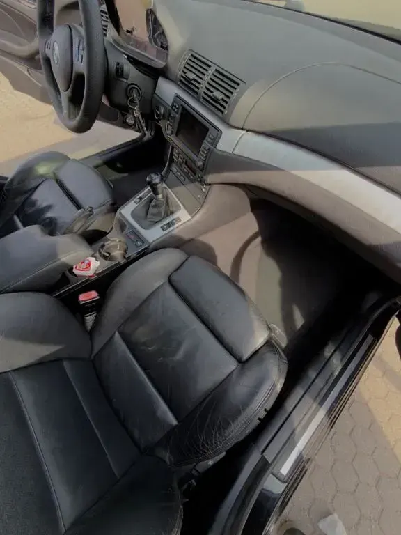 Używany BMW 330 M Sport 231 KM (169 kW) 2003 Czarny Sedan/Limuzyna