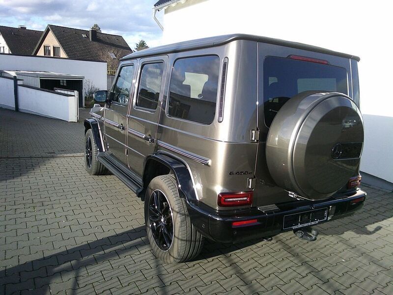 Gebraucht Mercedes G450 AMG line 367 PS (269 kW) 2024 Grau SUV
