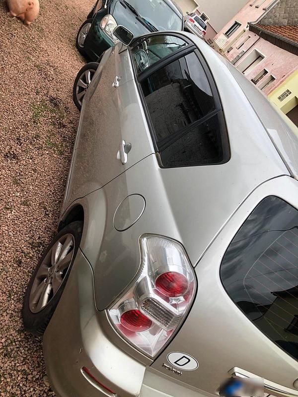 Gebraucht Toyota Corolla Verso 129 PS (94 kW) 2008 Silber Van / Kleinbus