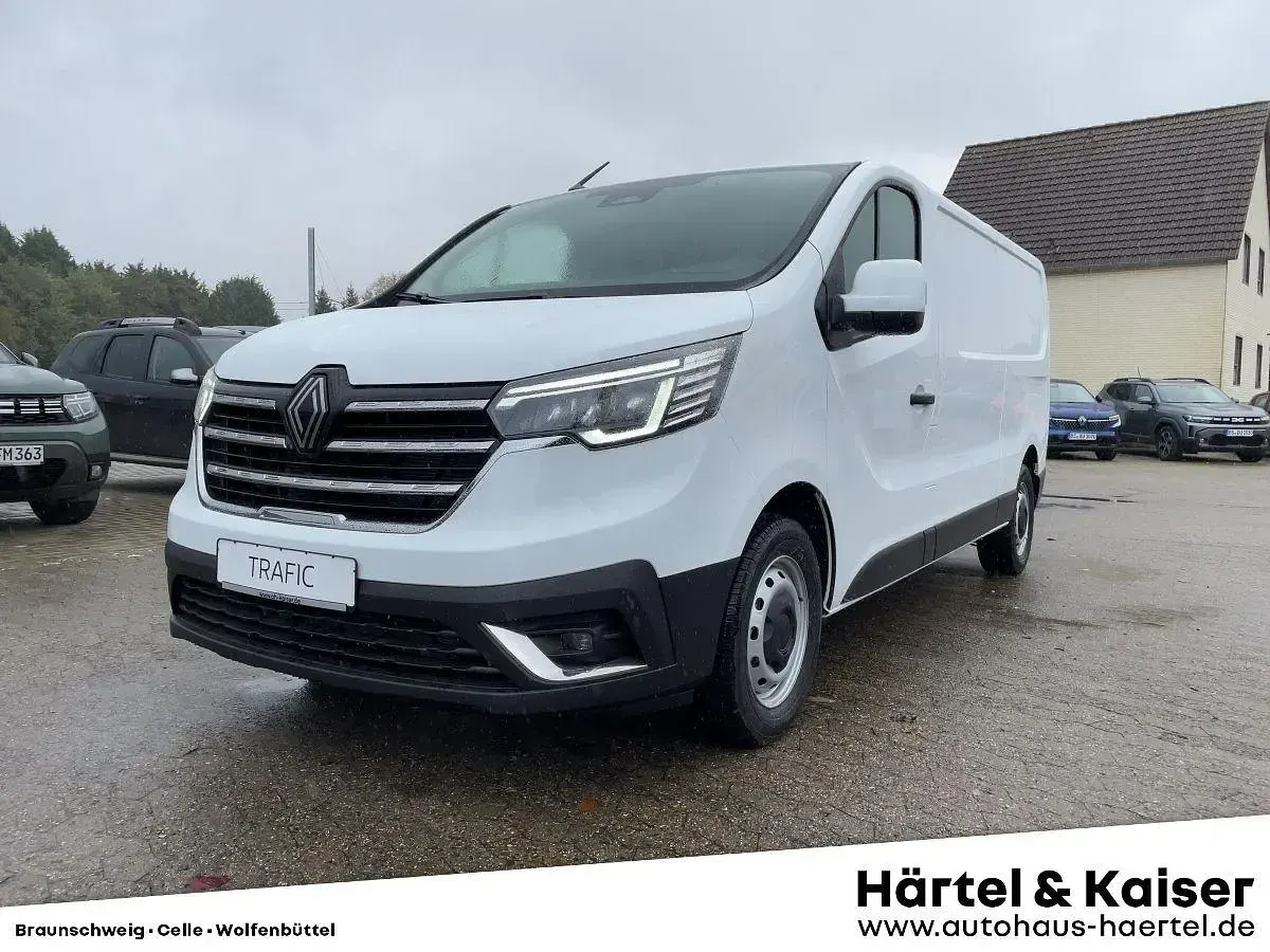 Gebraucht Renault Trafic Komfort 110 PS (80 kW) 2025 Van / Kleinbus