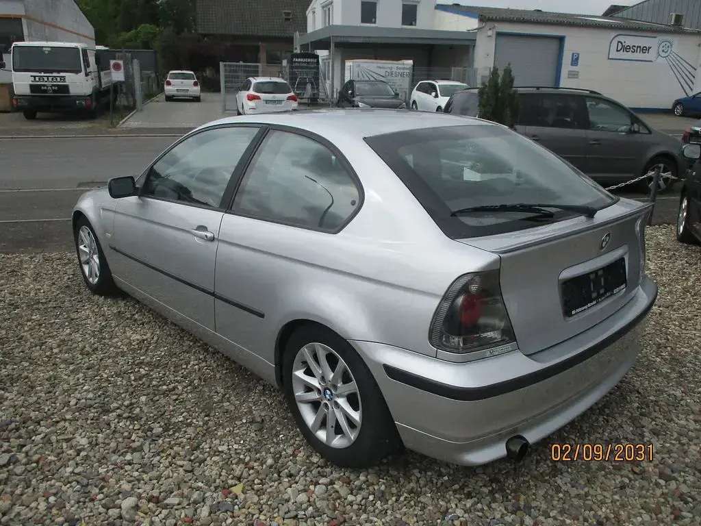 Gebraucht BMW 316 Performance 116 PS (85 kW) 2001 Silber Limousine