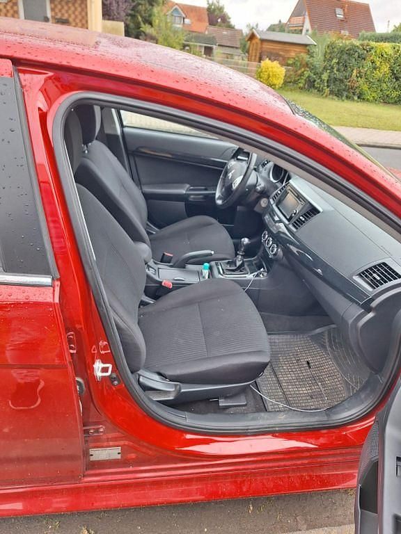 Gebraucht Mitsubishi Lancer Top 150 PS (110 kW) 2014 Rot Limousine