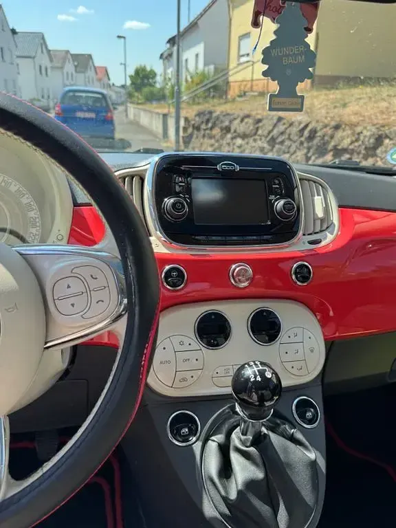 Gebraucht Fiat 500 Lounge 69 PS (50 kW) 2015 Rot Kleinwagen