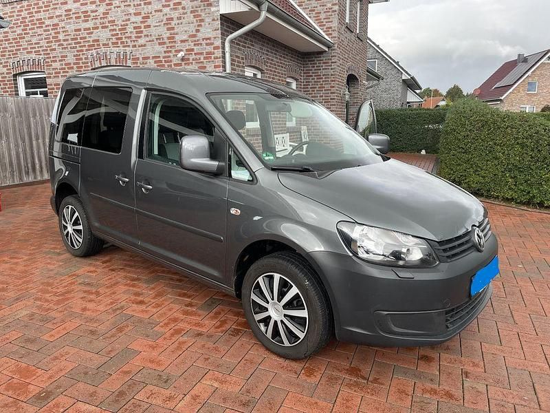 Grau Gebraucht 2011 VW Caddy Trendline Van / Kleinbus | 11.800 € - Bild 1/4