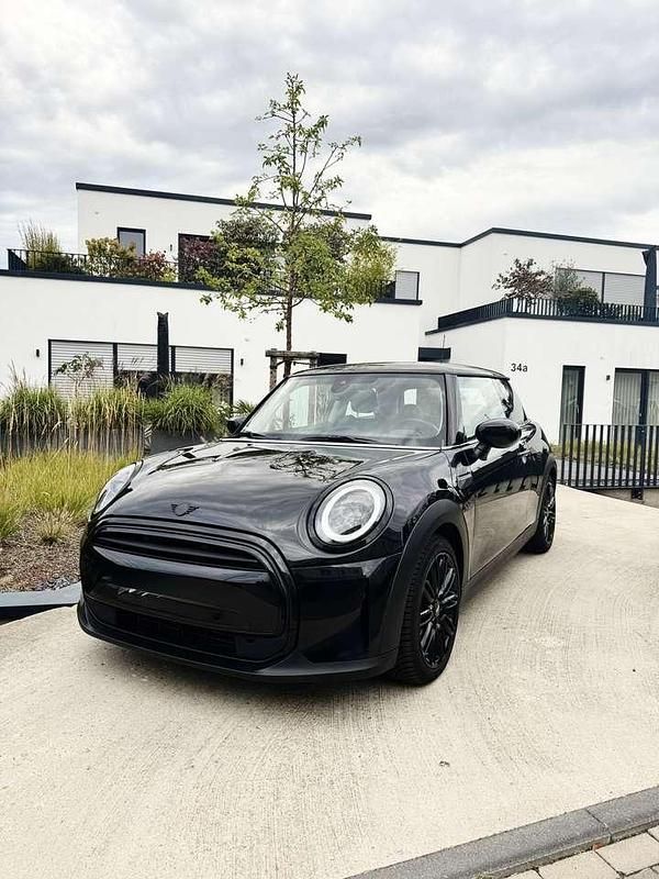 Gebraucht 2023 Mini Cooper Kleinwagen | 23.500 € (Teuer) - Bild 1/4