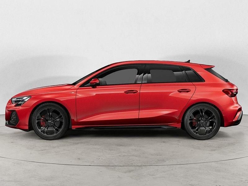 Neu Audi A3 S-Line 150 PS (110 kW) 2026 Rot Limousine