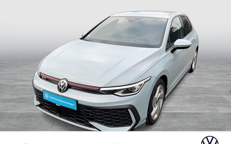 Gebraucht VW Golf VIII GTI 265 PS (194 kW) 2025 Blau Limousine