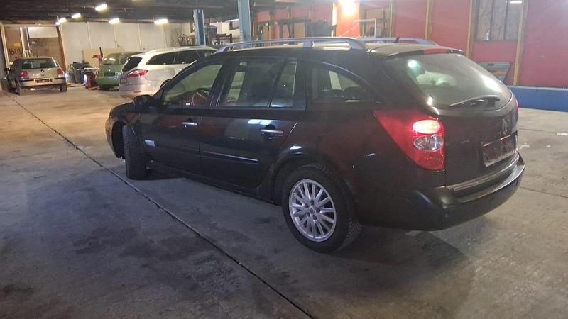 Gebraucht Renault Laguna II 150 PS (110 kW) 2006 Schwarz Kombi