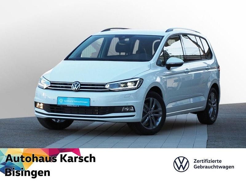 Pure white Neu 2025 VW Touran Comfortline Van / Kleinbus | 41.890 € - Bild 1/3