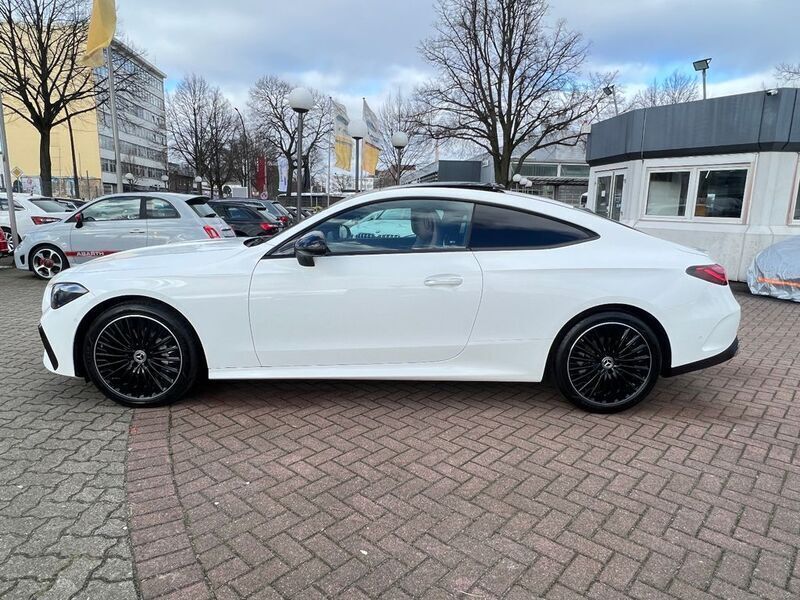 Gebraucht Mercedes CLE200 AMG Line Premium Plus 227 PS (166 kW) 2024 Polarweiss  unilack Coupé