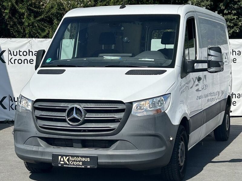 Weiß Gebraucht 2019 Mercedes Sprinter Van | 26.990 € (Fairer Preis) - Bild 1/4