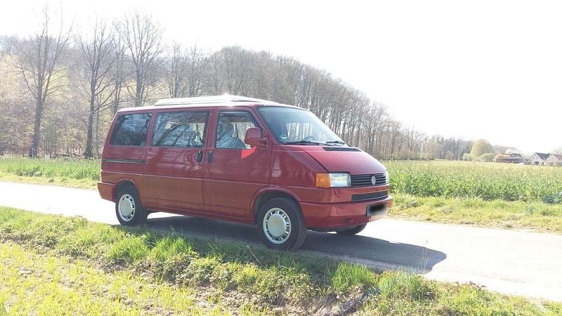 Usata VW Multivan 110 CV (80 kW) 1994 Rosso Monovolume