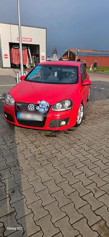 Gebraucht VW Golf V GTI 200 PS (147 kW) 2006 Rot Kleinwagen