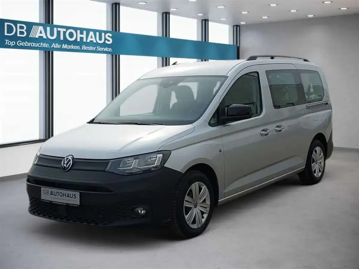 Second-hand VW Caddy 102 CP (75 kW) 2023 Monovolum