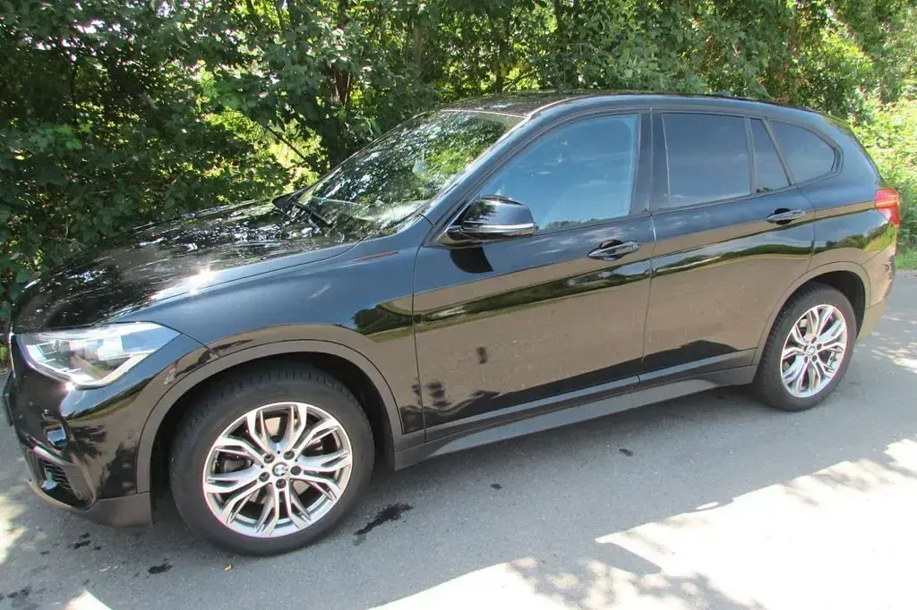 Gebraucht BMW X1 Advantage 190 PS (139 kW) 2017 Schwarz SUV