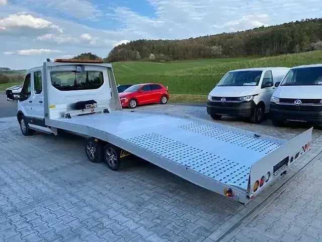 Używany Ford Transit 170 KM (125 kW) 2021 Biały Van