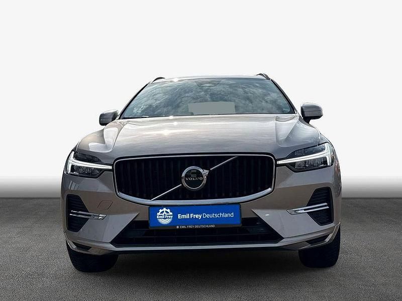 Gebraucht Volvo XC60 Core 197 PS (144 kW) 2024 Silber SUV