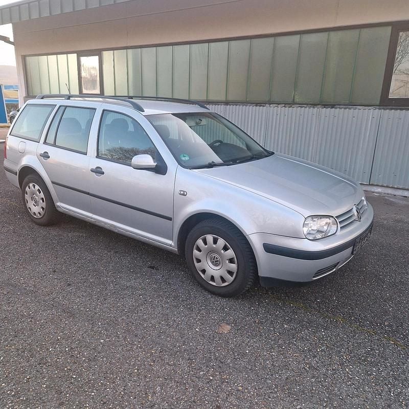 Gebraucht VW Golf IV 101 PS (74 kW) 2006 Silber Kombi