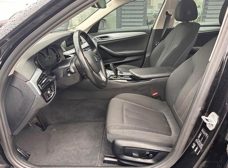 Gebraucht BMW 530 Performance 265 PS (194 kW) 2017 Schwarz Limousine