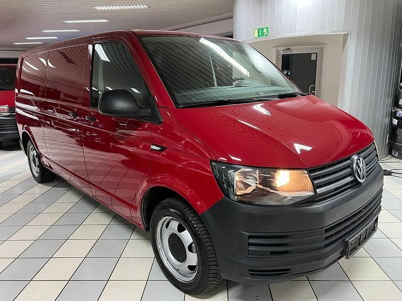 Gebraucht VW Transporter 179 PS (131 kW) 2015 Rot Van