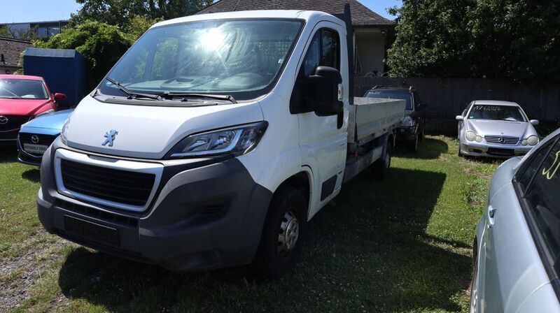 Weiß Gebraucht 2015 Peugeot Boxer Van | 9.999 € (Superpreis) - Bild 1/4