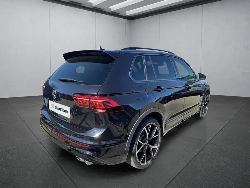 Gebraucht VW Tiguan R 320 PS (235 kW) 2023 Schwarz SUV