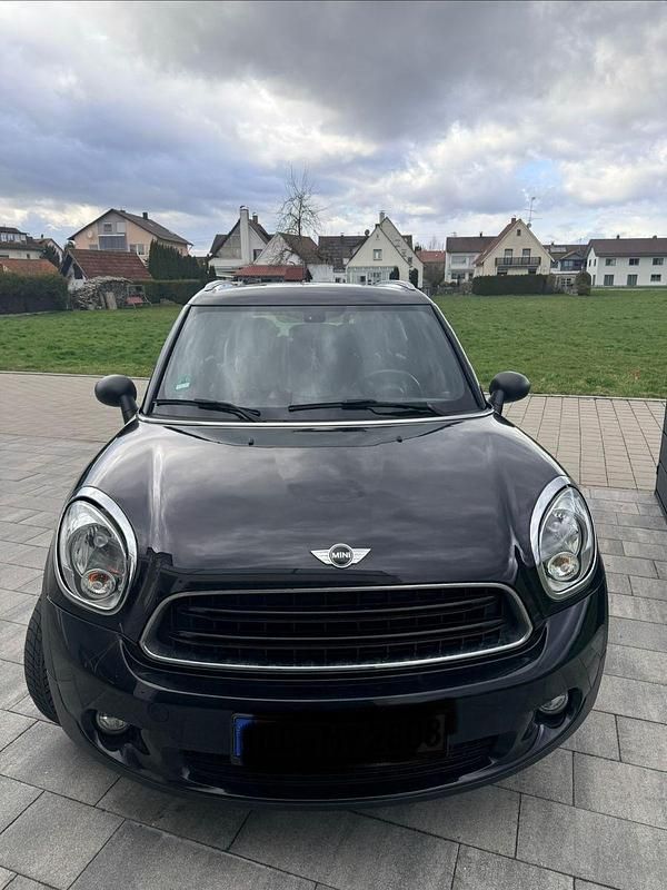 Second-hand Mini ONE 98 CP (72 kW) 2016 Negru Hatchback
