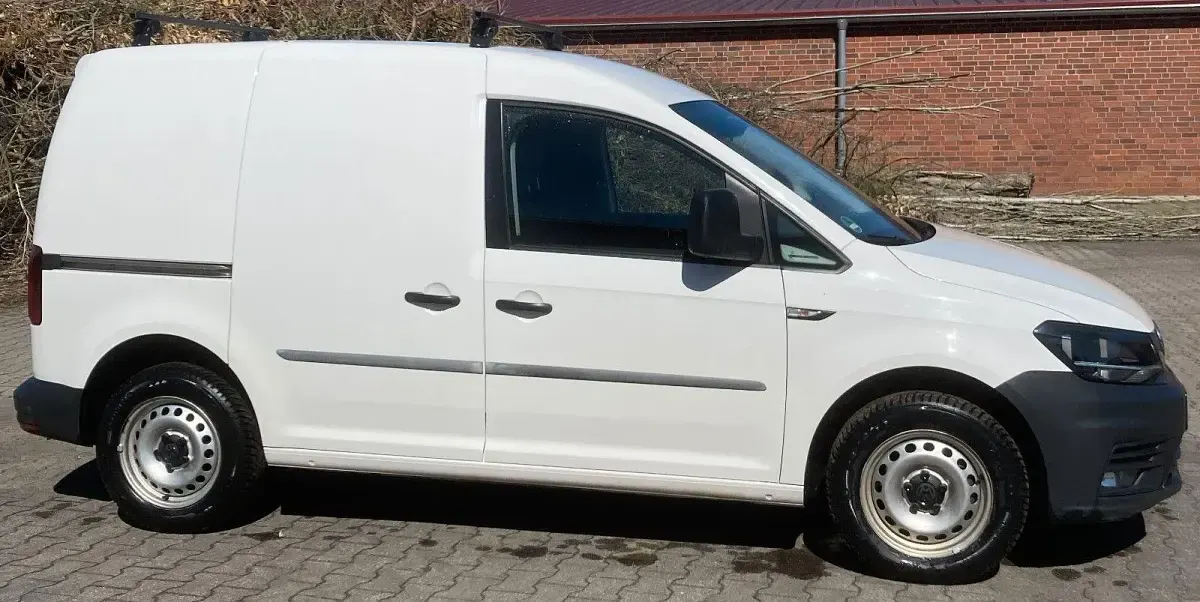 Gebraucht VW Caddy 102 PS (75 kW) 2018 Weiß Van / Kleinbus