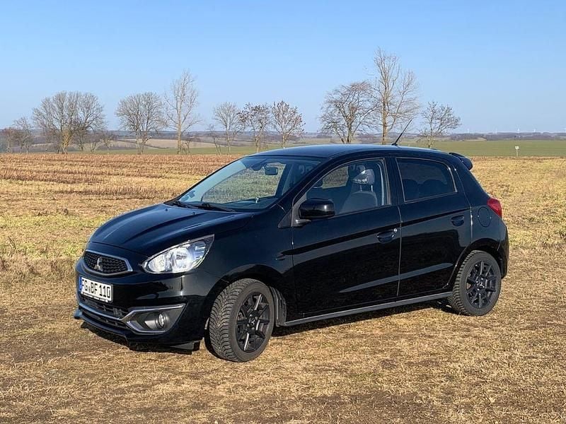 Gebraucht Mitsubishi Space Star Edition 80 PS (58 kW) 2018 Schwarz Kleinwagen