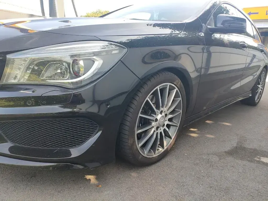 Gebraucht Mercedes 220 AMG line 170 PS (125 kW) 2015 Schwarz Limousine