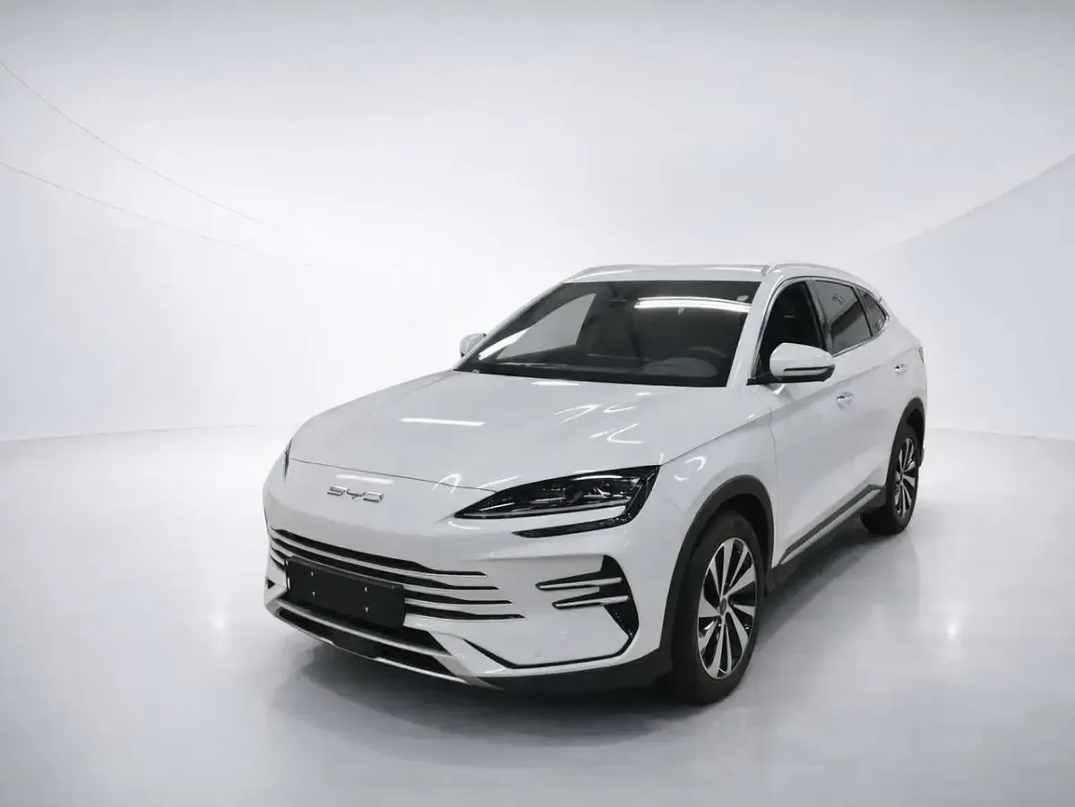 Gebraucht BYD Seal U Boost 218 PS (160 kW) 2025 Polarweiss SUV