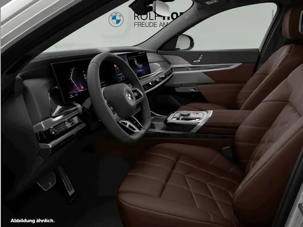 Gebraucht BMW 740 M Sport 299 PS (219 kW) 2025 Weiß Limousine
