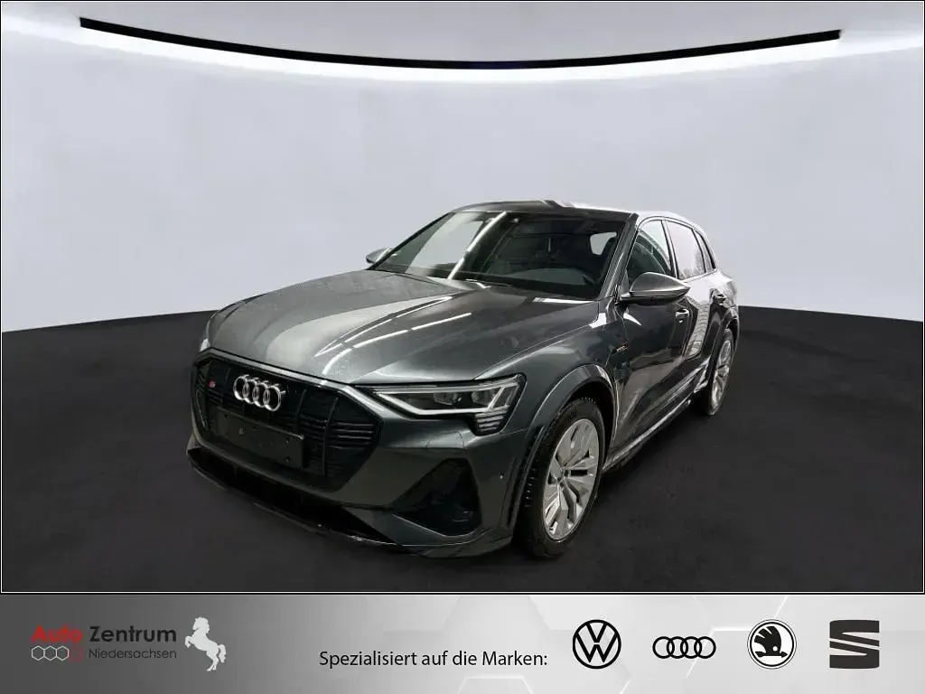 Gebraucht Audi e-tron S-Line 369 kW (503 PS) 2023 Grau SUV