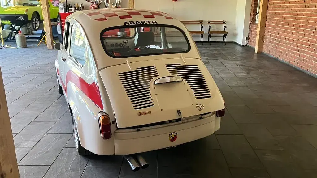 Gebraucht Fiat 850 Abarth 48 PS (35 kW) 1972 Weiß Kleinwagen