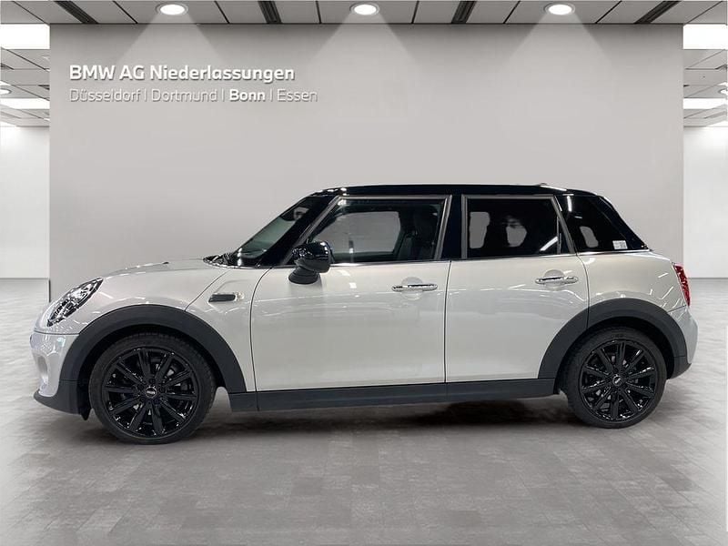 Gebraucht Mini Cooper 136 PS (100 kW) 2020 Weiß Kleinwagen