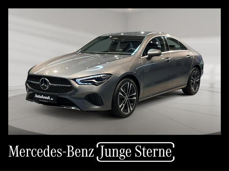 Grau Gebraucht 2025 Mercedes CLA180 Progressive Limousine | 33.889 € (Superpreis) - Bild 1/4
