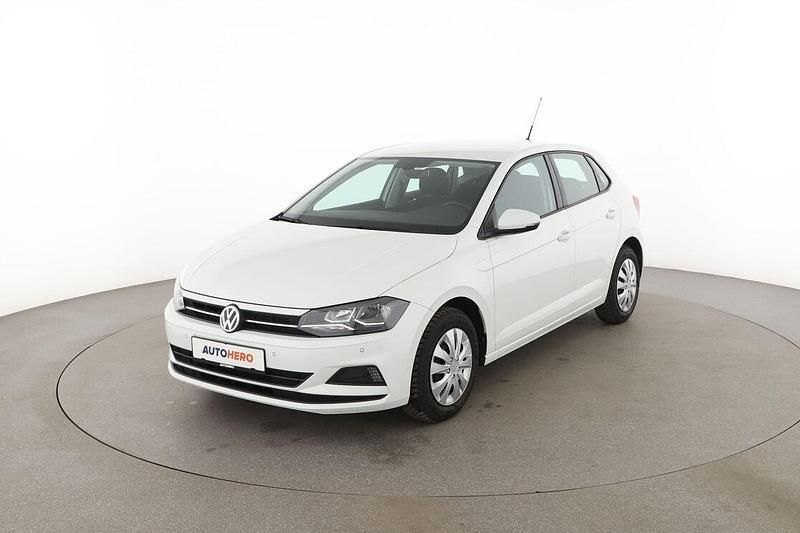 Weiß Gebraucht 2018 VW Polo Comfortline Limousine | 10.690 € (Guter Preis) - Bild 1/3
