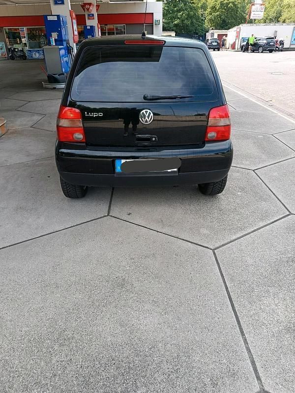 Schwarz Gebraucht 2003 VW Lupo Kleinwagen | 1.850 € (Etwas zu teuer) - Bild 1/4