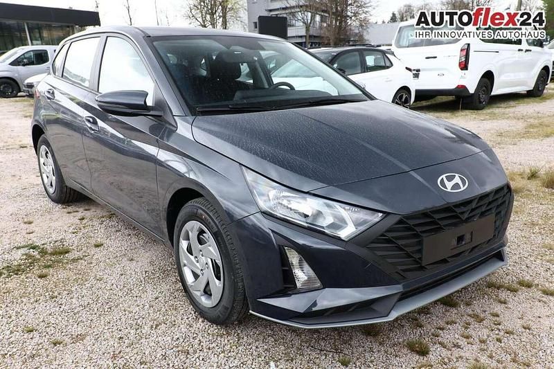 Neu Hyundai i20 Select 90 PS (66 kW) 2026 Aurora grey mineraleffekt Kleinwagen
