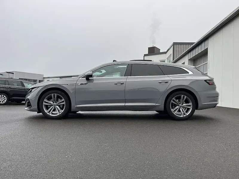 Gebraucht VW Arteon Active 200 PS (147 kW) 2023 Mondsteingrau Kombi