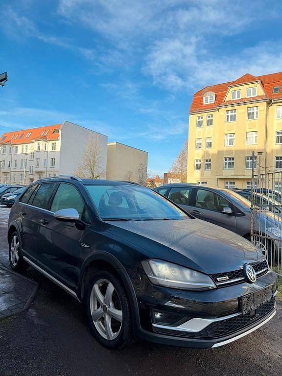 Gebraucht VW Golf VII Basis 184 PS (135 kW) 2015 Schwarz Kombi