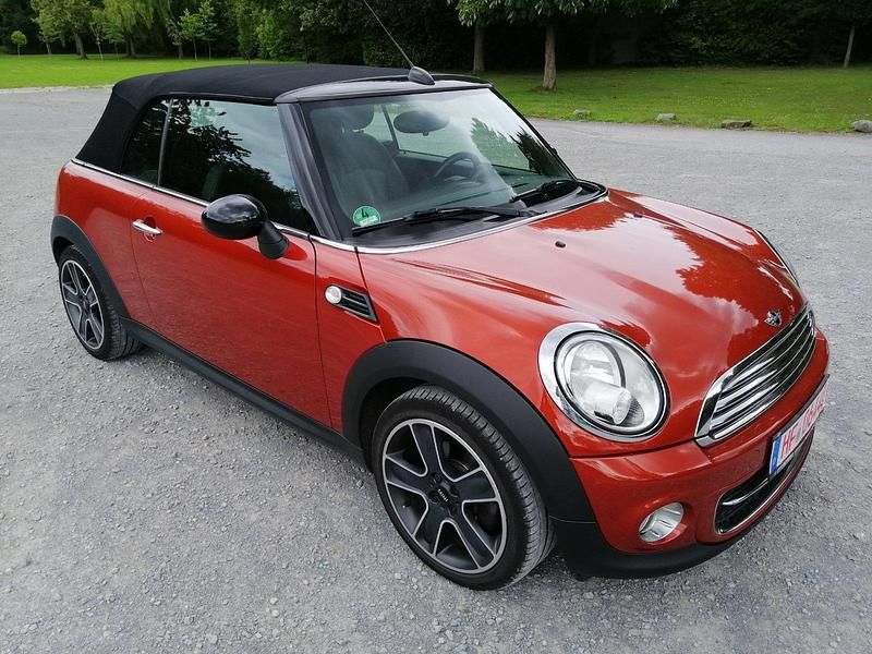 Orange Gebraucht 2012 Mini Cooper D Cabriolet Chili Cabrio | 9.990 € (Teuer) - Bild 1/4