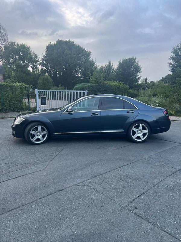 Gebraucht Mercedes S320 235 PS (172 kW) 2006 Blau Limousine