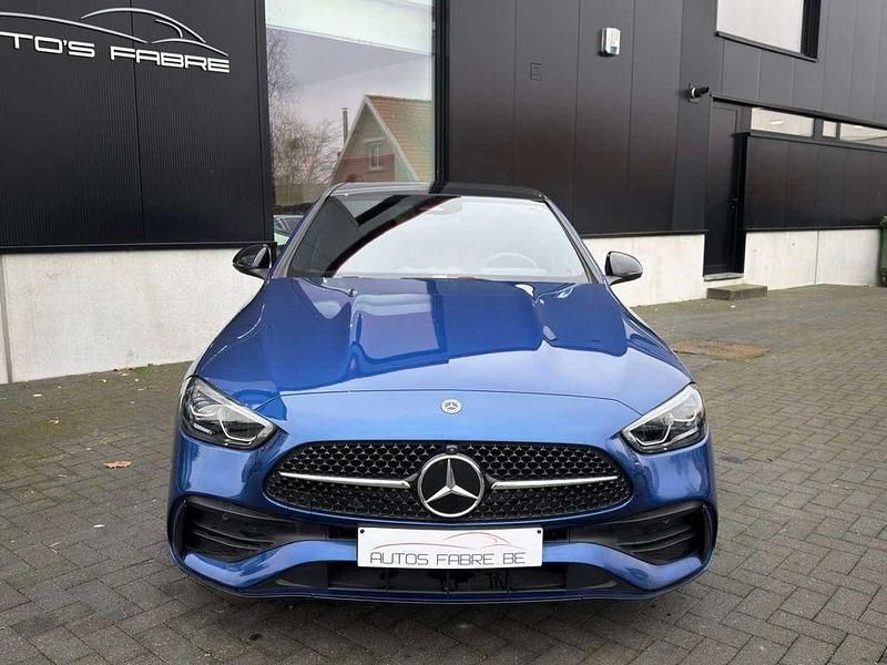 Neu Mercedes C300e AMG line 204 PS (150 kW) 2025 Blau Limousine