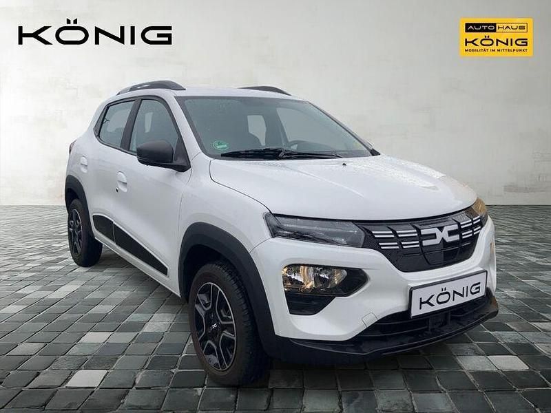 Gebraucht Dacia Spring 33 kW (45 PS) 2023 Kaolinweiß Kleinwagen