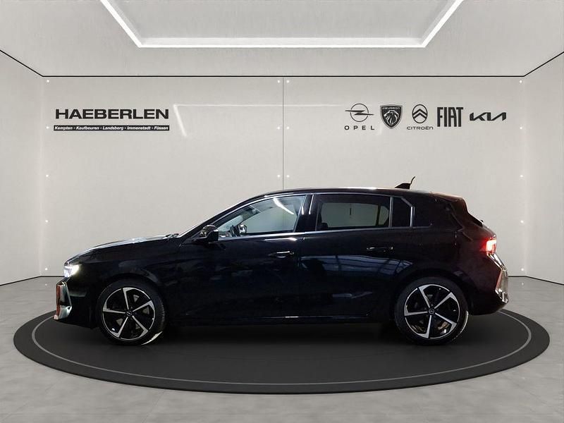 Gebraucht Opel Astra 181 PS (133 kW) 2022 Diamant schwarz (metallic) Limousine