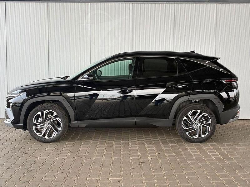 Neu Hyundai Tucson Prime 238 PS (175 kW) 2026 Schwarz SUV